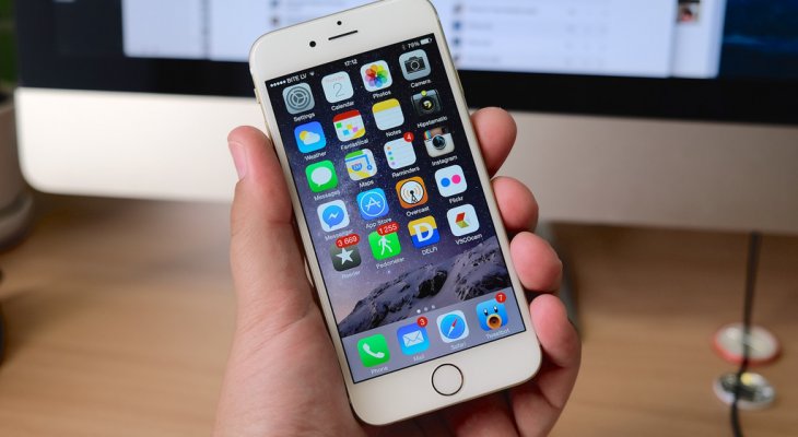 Te is szeretsz utazás közben filmezni? Próbáld ki Iphone trükkünk, hogy könnyebb legyen feltenni a telefonodra! Iphone-ra még sosem volt ennyire egyszerű filmet feltölteni