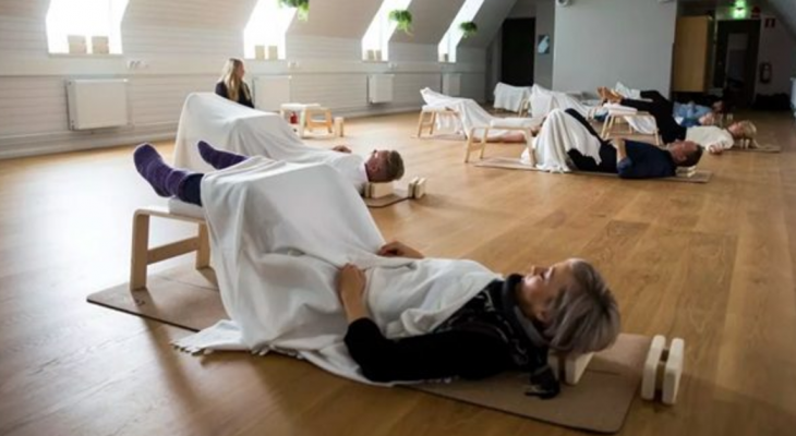 Finnországban be akarják vezetni a munkahelyi alvást