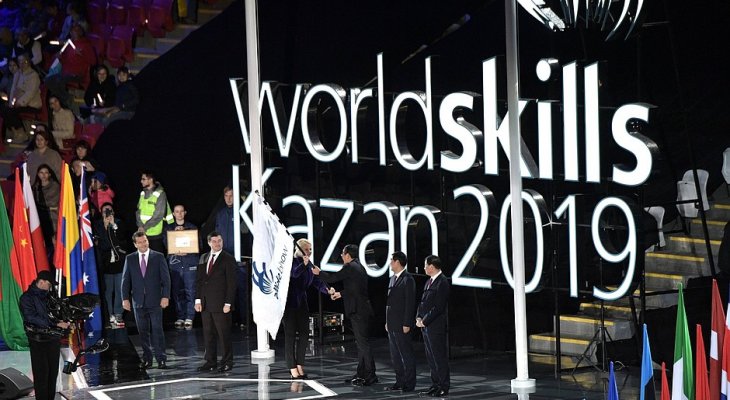 Hivatalosan is egy magyar férfi a világ legjobb asztalosa Hivatalosan is egy magyar férfi a világ legjobb asztalosa