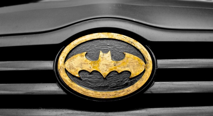 Firefly karakterét alakítja majd Fraser a Batgirl filmben Firefly karakterét alakítja majd Fraser a Batgirl filmben